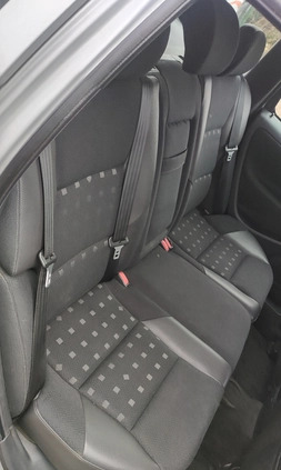 Volvo V70 cena 12999 przebieg: 249000, rok produkcji 2005 z Wieruszów małe 667